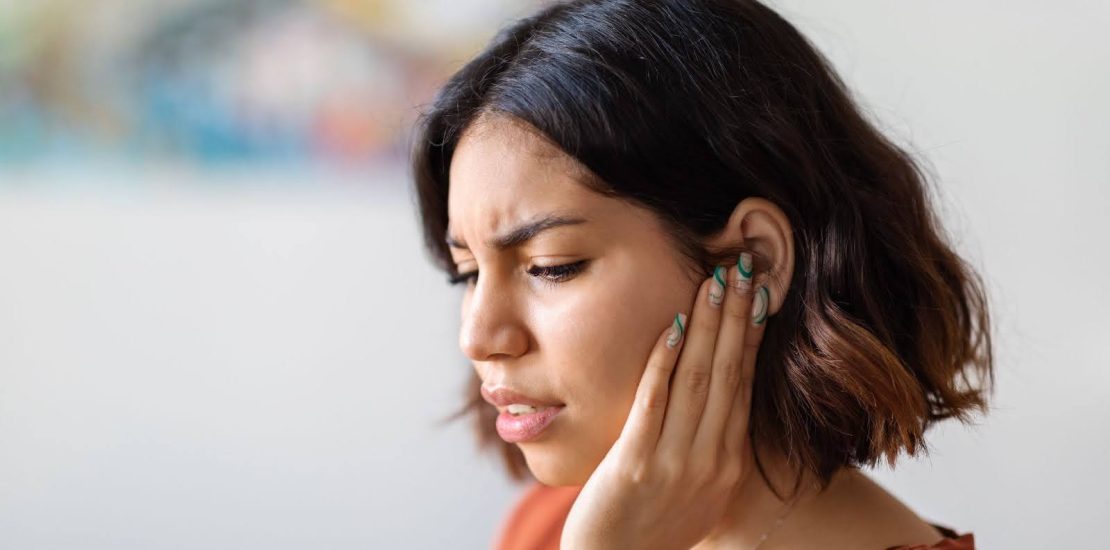 dra-caroline-post-blog-zumbido-no-ouvido